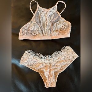 Powder pink lingerie set